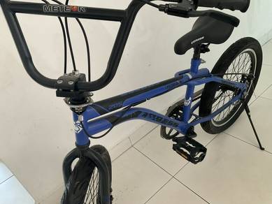 BMX style bicycle