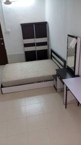 Room in Puchong, SGR