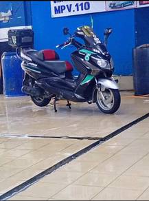 Sym VTS 200