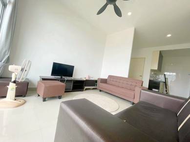 Condominium For Sale in Boulevard Condominium (BLVD)