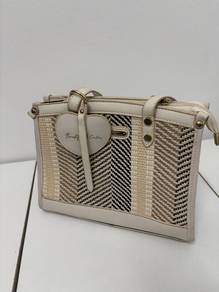 Preloved handbag
