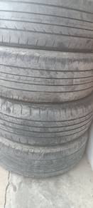 Goodyear saiz 215/60 17 empat biji 
