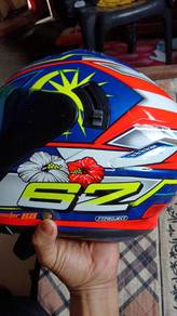 asslamuliakum nk jul helmet kyt berminat boleh wsh