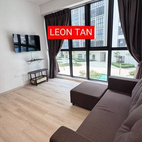 Condominium For Rent in Milano Eight
