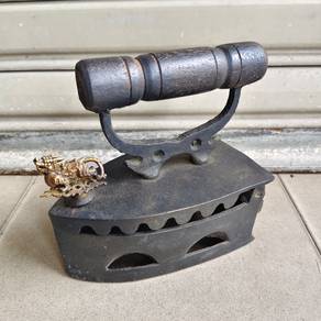 Antique Seterika Tembaga Antik Naga Vintage Collec
