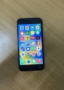 iPhone 8