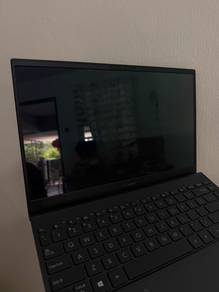 ASUS ZENBOOK 13 Oled