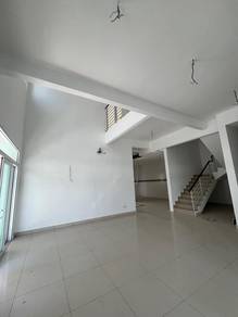 Semi-Detached House For Sale in Sungai Ara,PNG