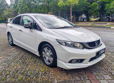 Honda Civic S NAVI in Jalan Ipoh, KUL