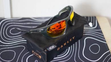 Oakley Lateralis 