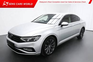 Volkswagen Passat R-LINE in Cheras, KUL