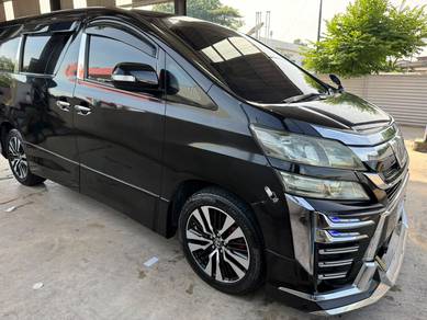 Toyota Vellfire V in Bukit Beruntung, SGR