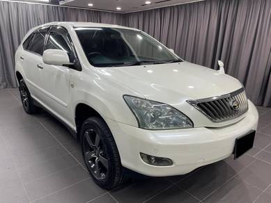 Toyota Harrier 240G in Petaling Jaya, SGR