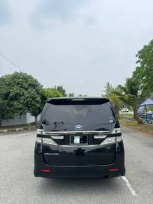 Toyota Vellfire Z in Kuala Langat, SGR