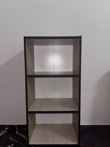 Rak 3 tingkat