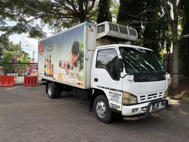 Isuzu NPR