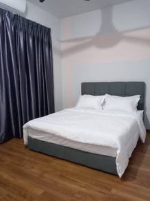 Apartment For Rent in Admiral Residences