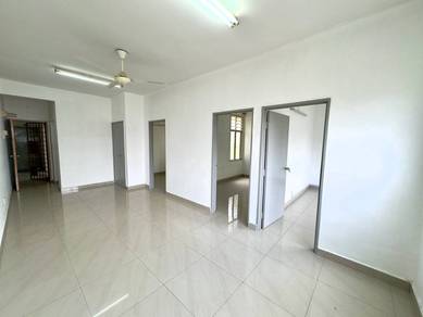 Apartment For Sale in Sri Dahlia Apartment