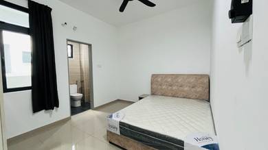 Room in Kajang, SGR