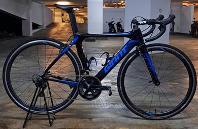 Giant Propel Advanced 2 Carbon Road Bike[Can Nego]
