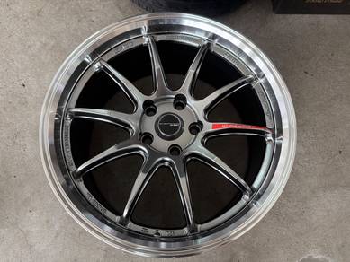 New rim 18x8.5jj work emotion zr10 flow form offer
