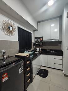Service Residence For Rent in M Centura