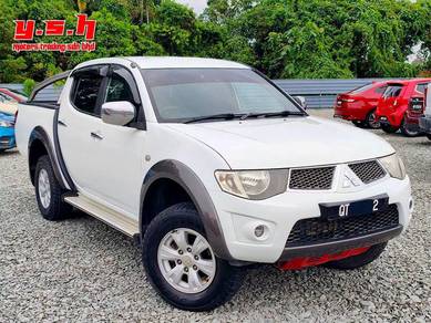 Mitsubishi Triton STANDARD in Kota Samarahan, SWK