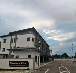 Townhouse For Sale in Kuching,SWK