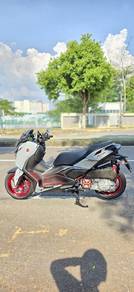 Yamaha XMAX