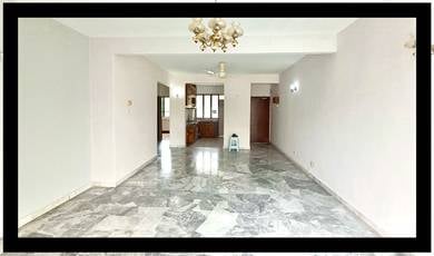 Condominium For Sale in Sri Ayu