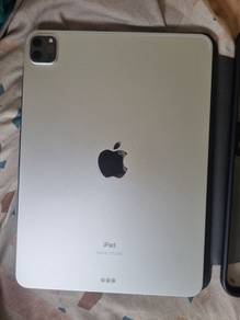 Ipad pro 11 (2nd generation) condition 9.9 nego