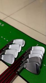 Taylormade R9