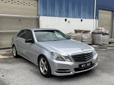 Mercedes Benz E250 250 CGI BlueEFCY AVNTGRDE(CBU) in Kepong, KUL
