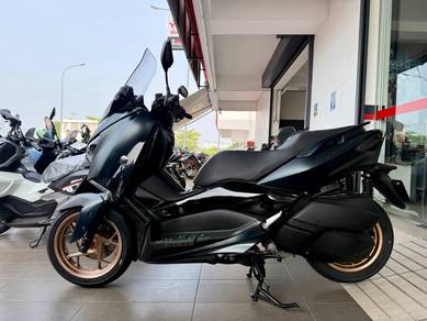Yamaha XMAX