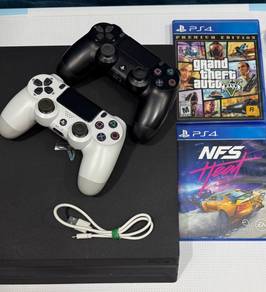 PS4 PRO + 12 games