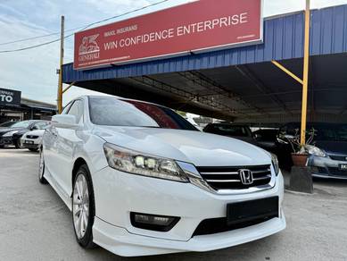 Honda Accord VTi-L in Puchong, SGR