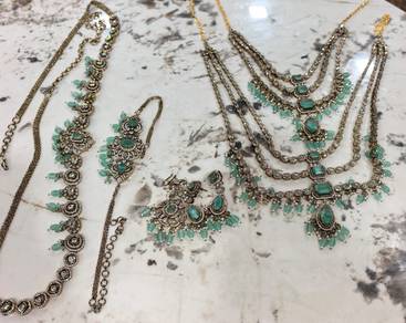Bridal Jewellery with Emerald Stones