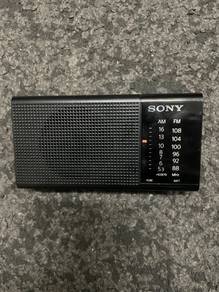 vintage Sony radio