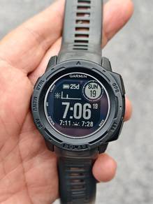 Garmin instinct solar