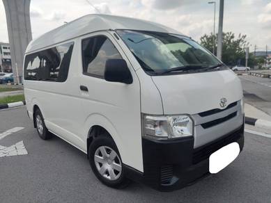2015 Toyota Hiace