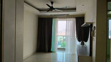 Condominium For Rent in The Regina