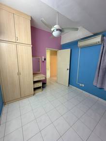 Apartment For Rent in Taman Anggerik Villa