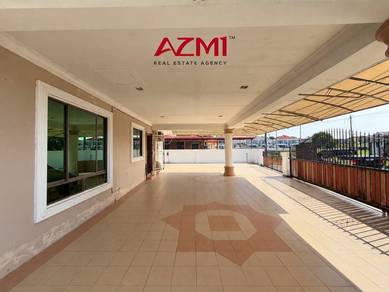 Semi-Detached House For Sale in Miri,SWK