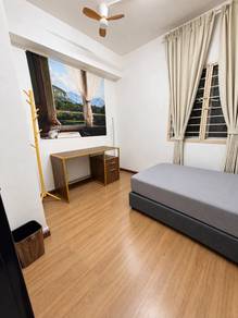 Room in Puchong, SGR