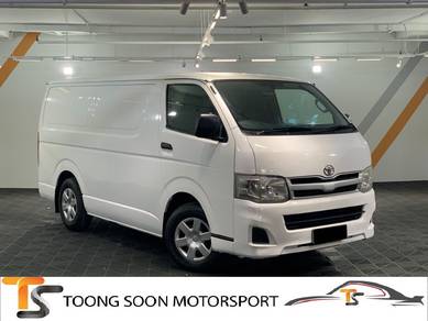 Toyota Hiace in Kajang, SGR