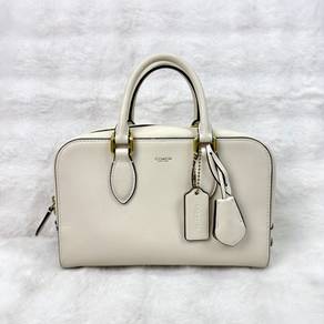 Authentic Coach Bowery Satchel 22 White Top Handle
