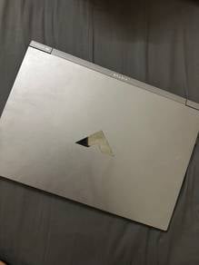 HP Victus 16-r1xxx