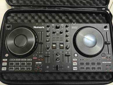 Numark DJ Mixtrack Platinum