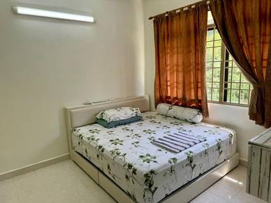 Condominium For Rent in Asia Heights