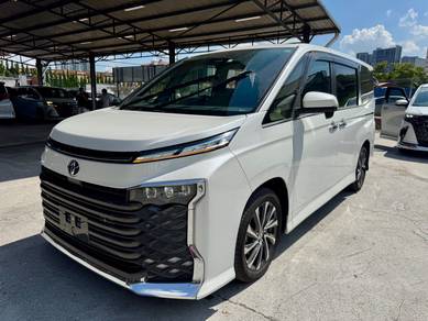 Toyota Voxy S-Z in Kepong, KUL
